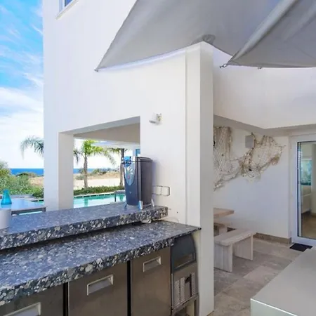 Ocean Pearl Vila *